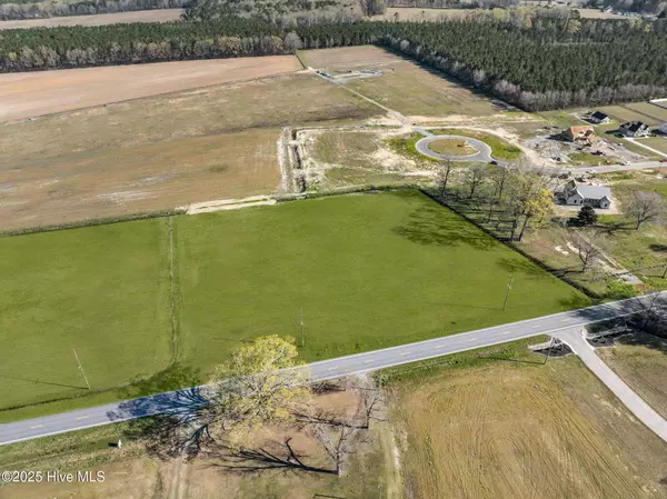 Ayden, NC 28513,2293 Nc 102 E