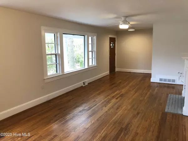 Greenville, NC 27858,2301 Jefferson DR