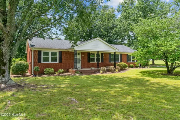 Sanford, NC 27332,3414 Lee AVE