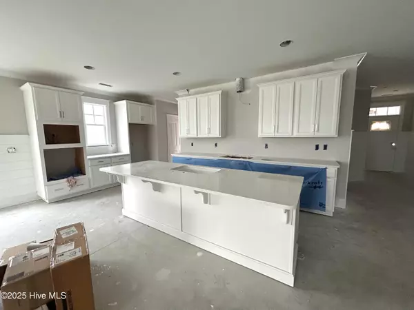 Wilmington, NC 28412,335 Longhill DR