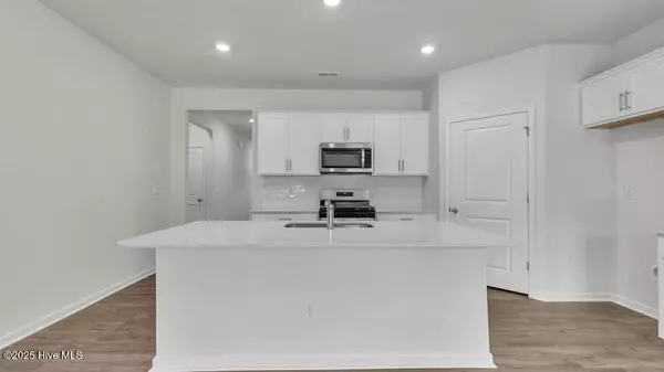 Lillington, NC 27546,40 Esther CT