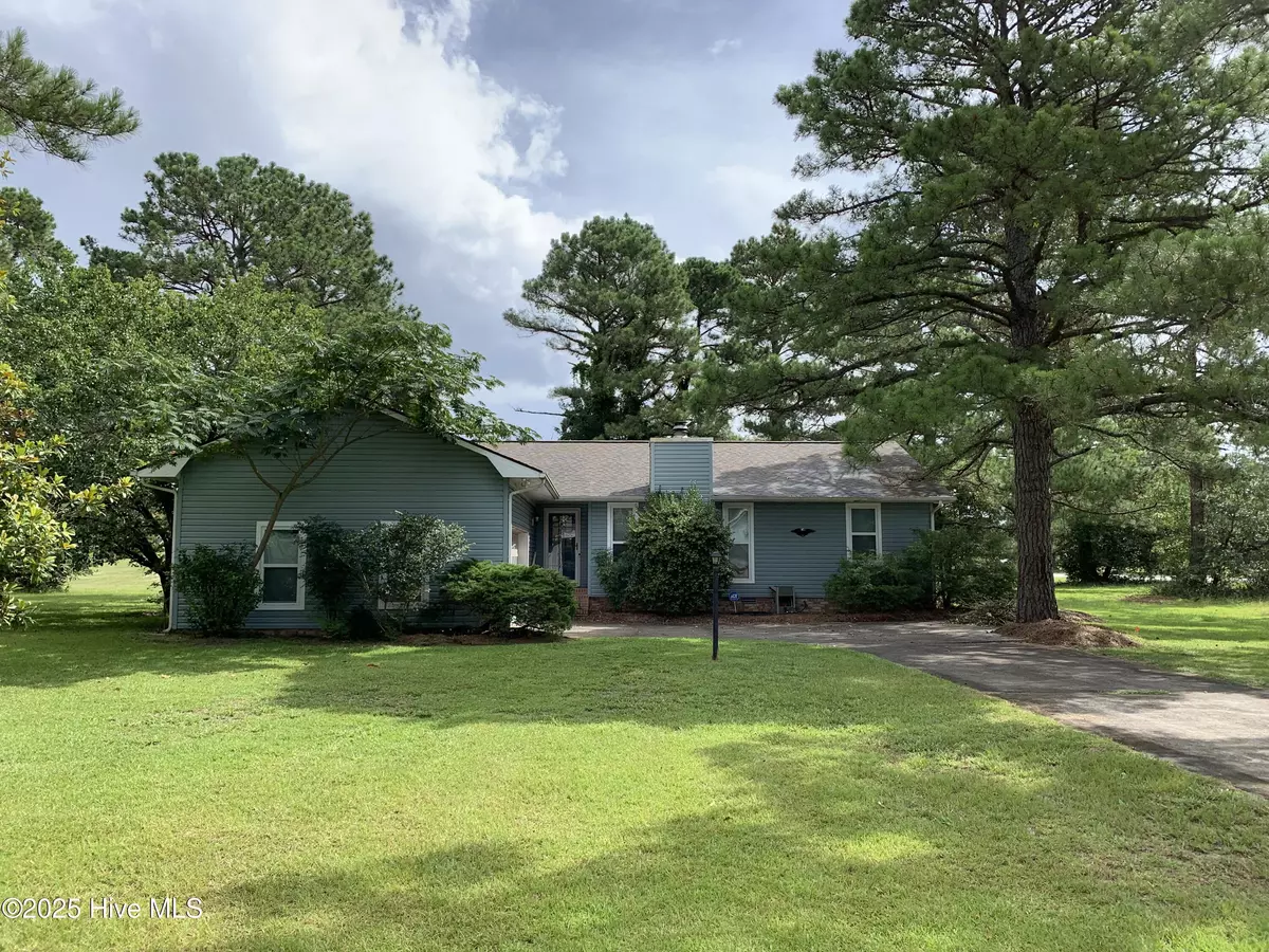 New Bern, NC 28560,1106 Navidad Bank CT