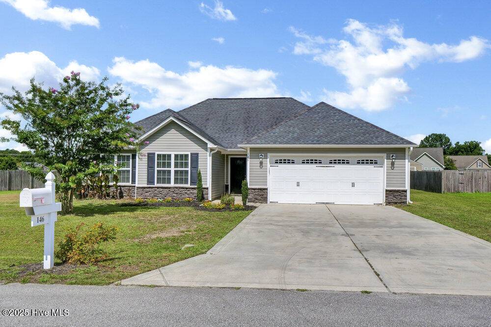 146 Prelude DR, Richlands, NC 28574