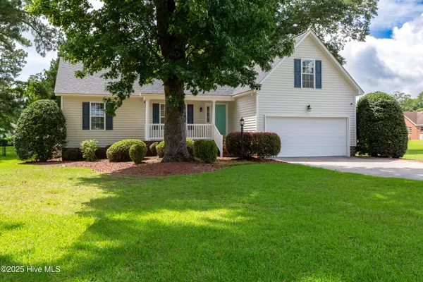New Bern, NC 28560,105 N 1st AVE