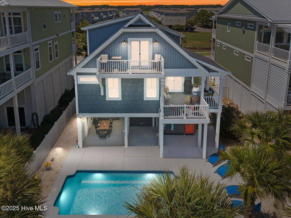 Ocean Isle Beach, NC 28469,253 W Second ST