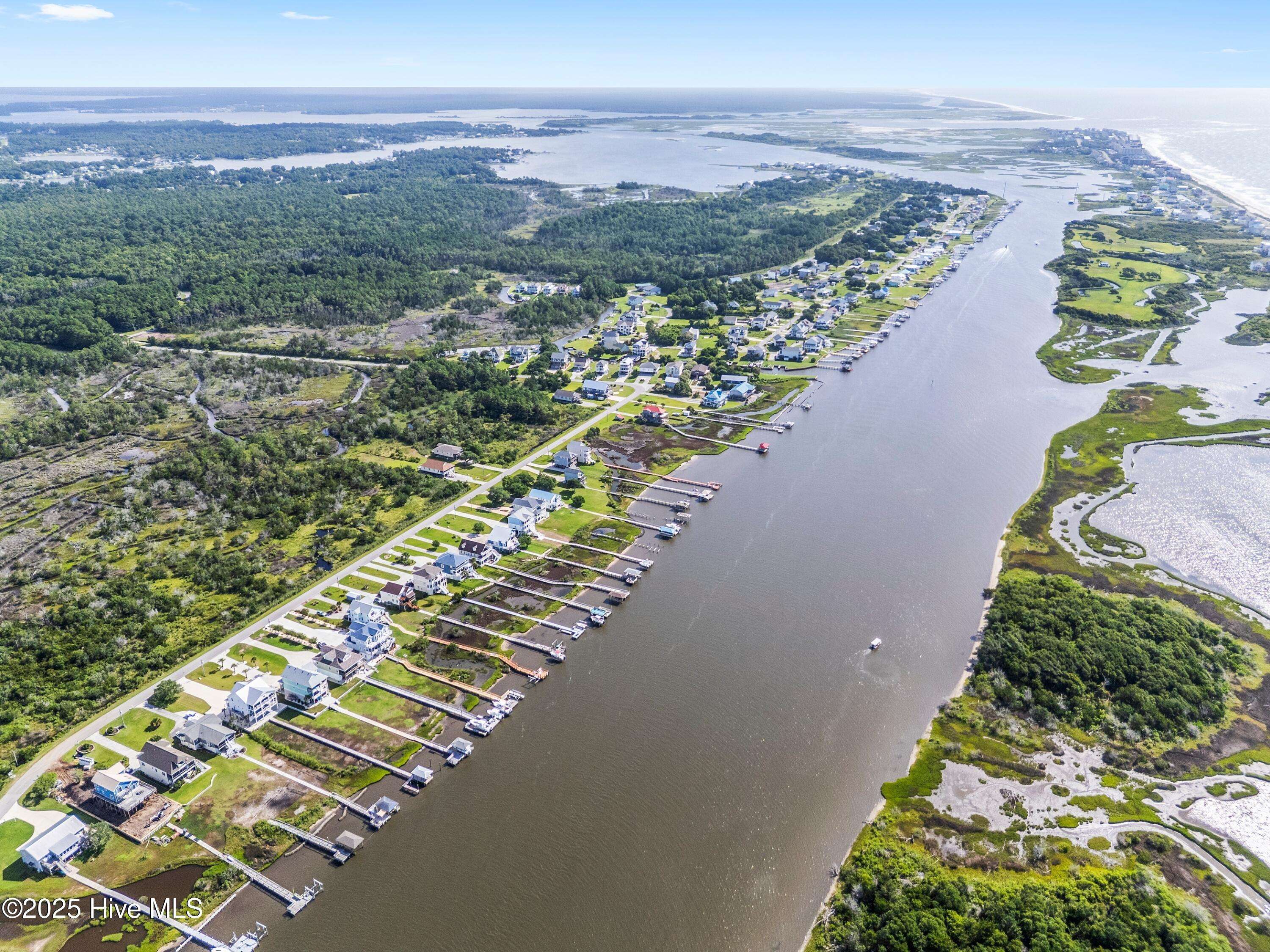 Sneads Ferry, NC 28460,246 Waterway DR