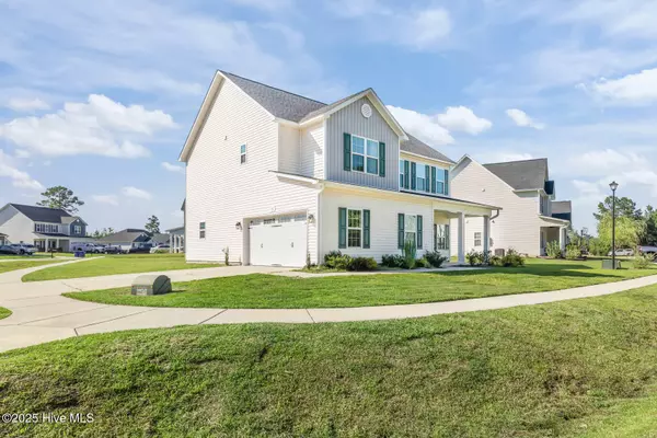 Jacksonville, NC 28546,182 Moonstone CT