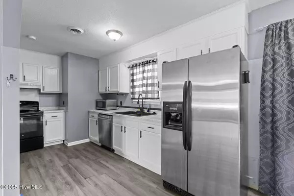 Jacksonville, NC 28540,500 Thyme CT