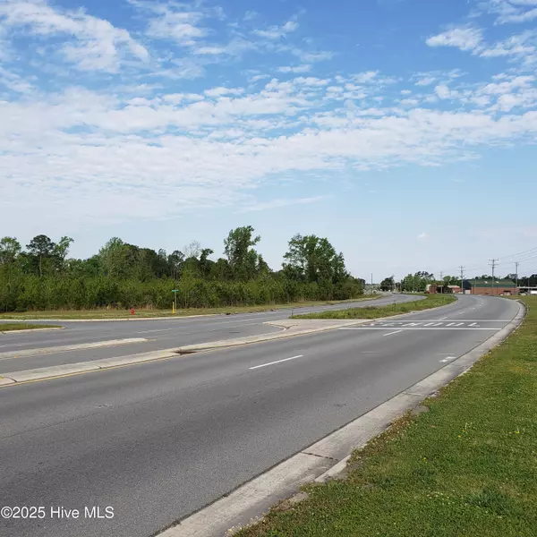 Jacksonville, NC 28546,1,2,3,5 Piney Green & Hemlock RD