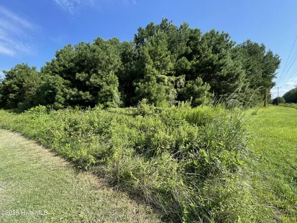 Elizabeth City, NC 27909,1349 Turnpike RD