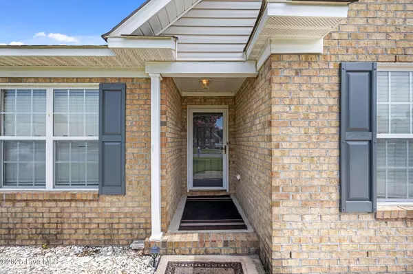 Winterville, NC 28590,310 Jeremy LN #B