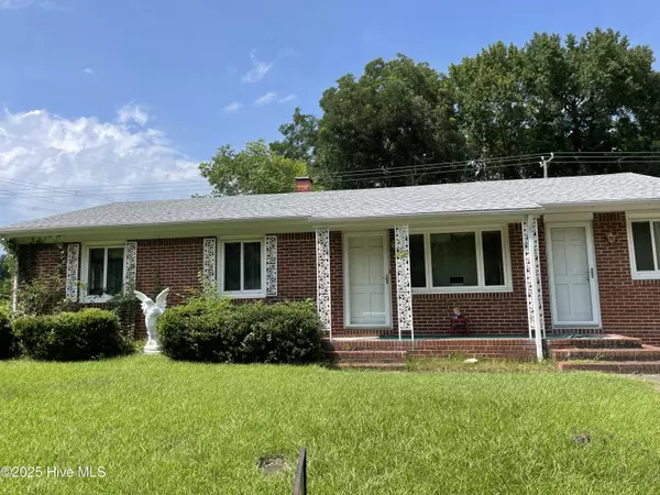 1610 Lexington DR, Elizabeth City, NC 27909