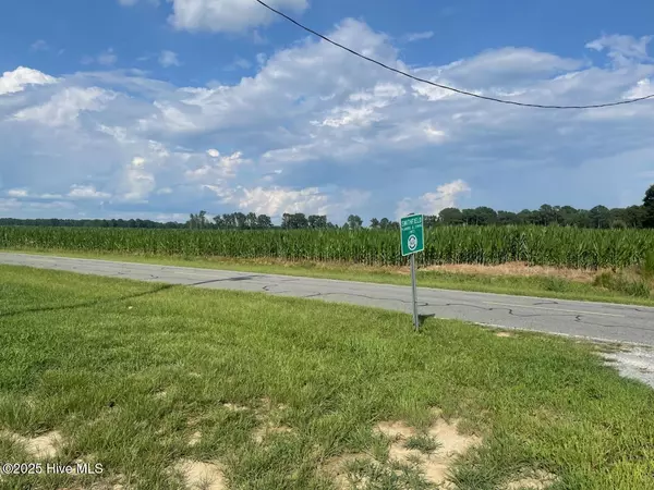 Smithfield, NC 27577,0000 Hill Road