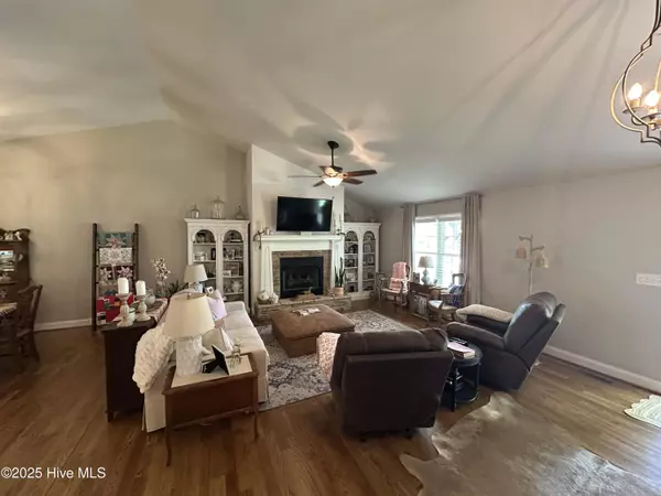 Laurinburg, NC 28352,12840 N Pine Villa DR