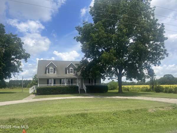 198 Mm Ray RD, Nakina, NC 28455