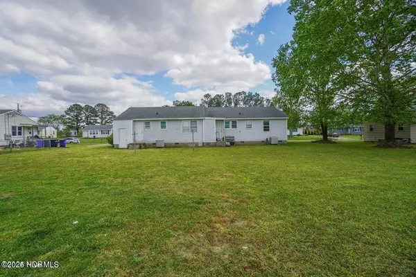 311 Starling ST, Jacksonville, NC 28540