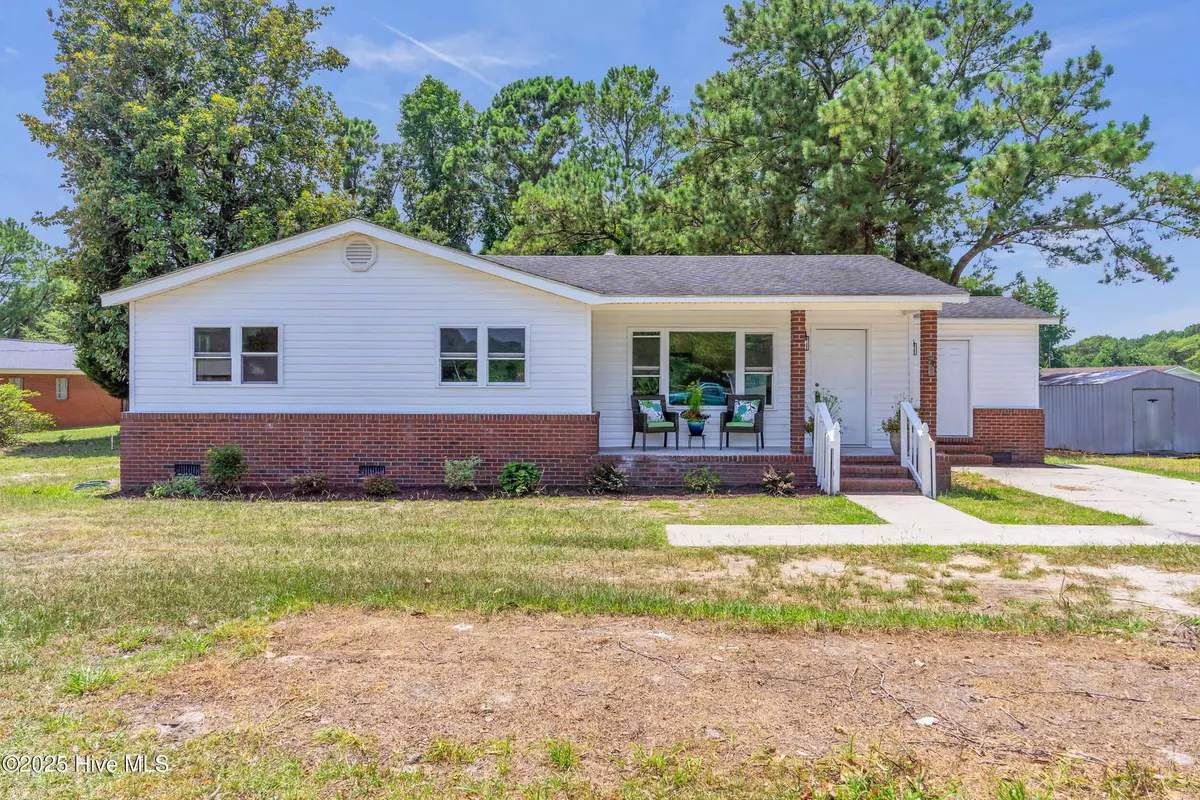 Leland, NC 28451,221 Snowfield RD SE