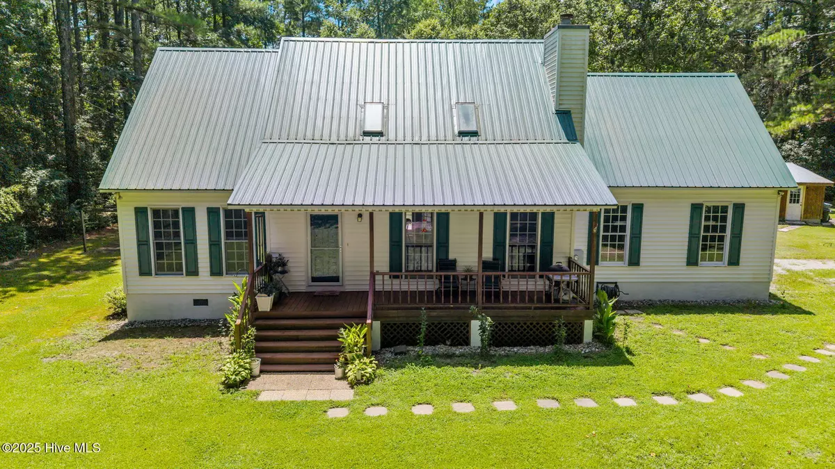 New Bern, NC 28562,412 Trent Farm RD