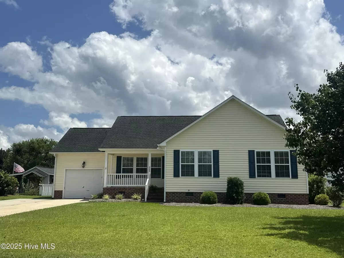 Washington, NC 27889,209 Iron Creek DR