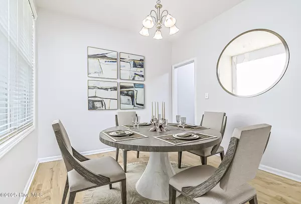 Smithfield, NC 27577,320 Sturgeon ST