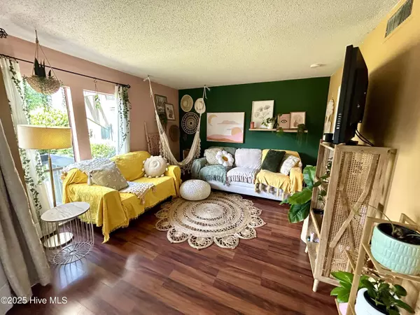 Pinehurst, NC 28374,10 Pine Tree RD ## 110