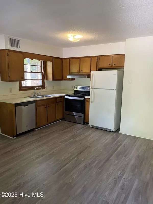 Wilmington, NC 28403,3145 Caswell ST
