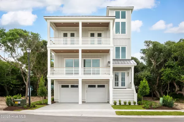 80 Peregrine CT, Surf City, NC 28445