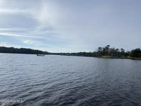 Havelock, NC 28532,257 Wards LN