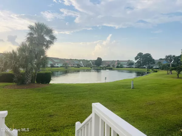 609 Sloop Pointe LN, Kure Beach, NC 28449