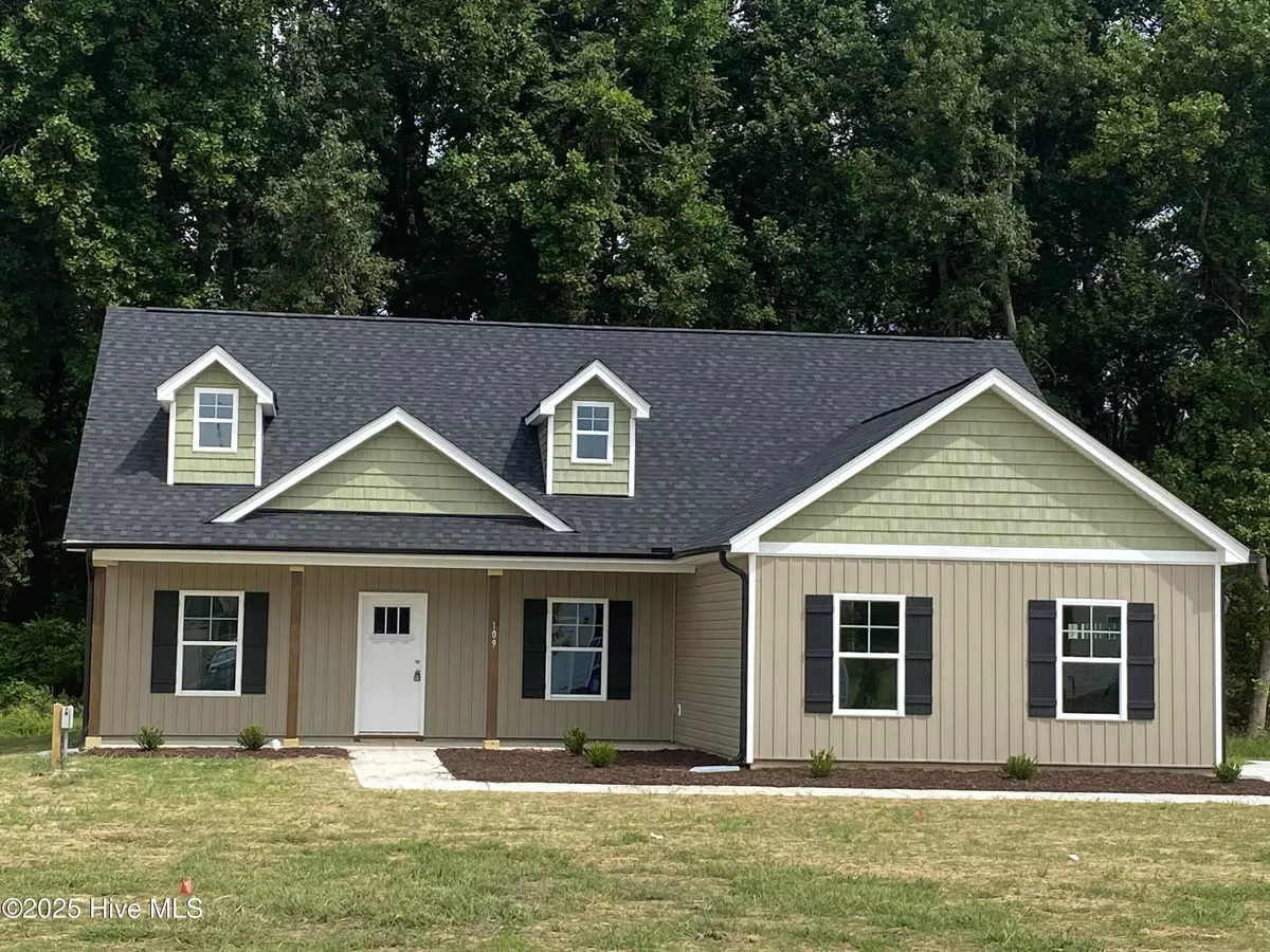 Pikeville, NC 27863,109 Chester PL