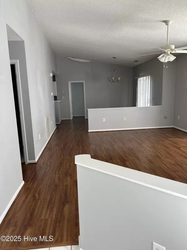 Wilmington, NC 28412,4162 Breezewood DR #Apt 202