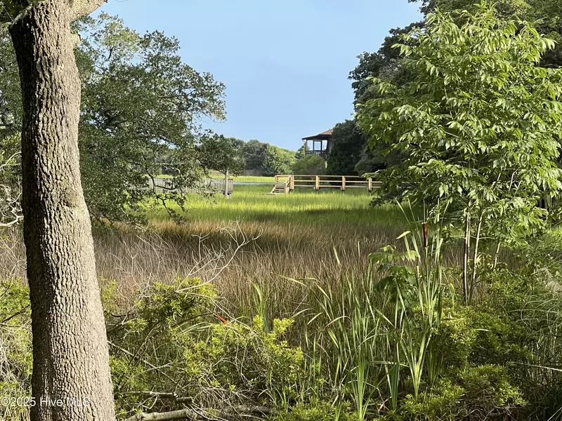 1865 Norwood ST SW, Ocean Isle Beach, NC 28469