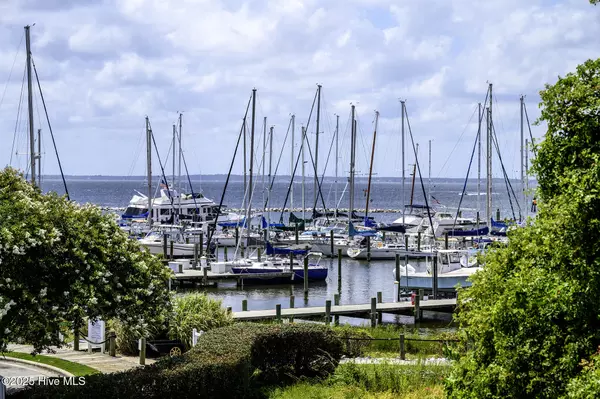 Oriental, NC 28571,511 New ST