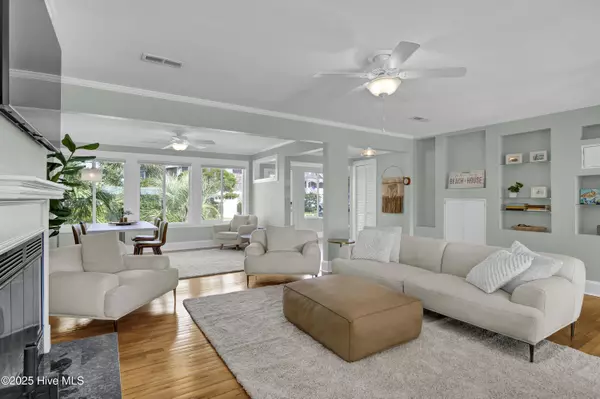 Wrightsville Beach, NC 28480,501 N Channel DR