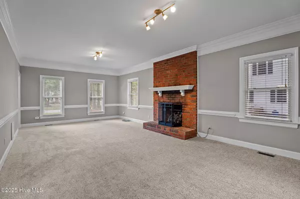Wilson, NC 27896,2112 Chelsea DR NW