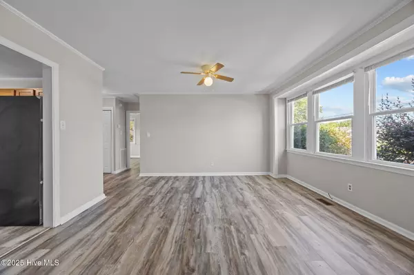 Jacksonville, NC 28540,332 Starling ST