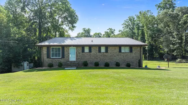 Goldsboro, NC 27534,300 Veronica AVE