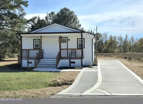 Dunn, NC 28334,2040 Arrowhead RD