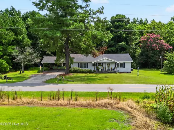 Whiteville, NC 28472,3665 Midway DR