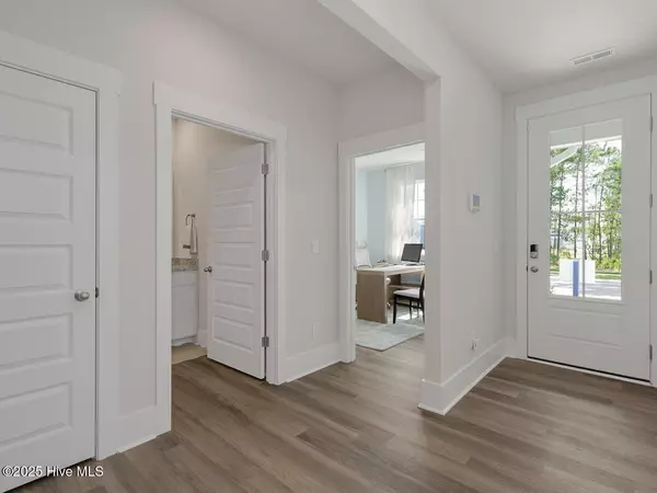 Wilmington, NC 28411,96 Legare ST #Lot 213