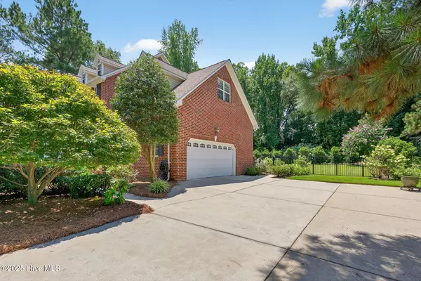 Four Oaks, NC 27524,309 Skinner RD