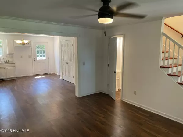 Nashville, NC 27856,5937 Leonard RD