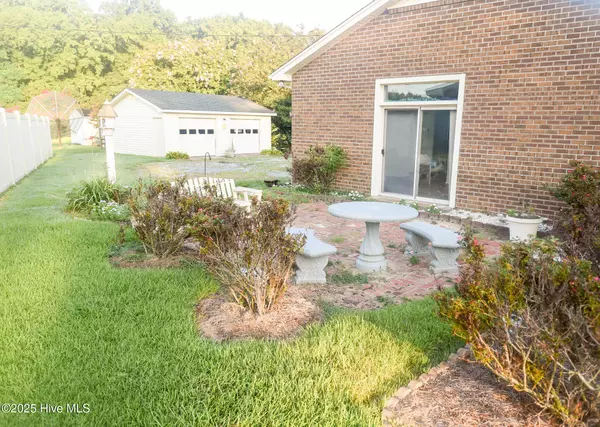 Stantonsburg, NC 27883,8571 Highway 58 N
