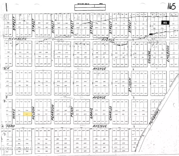 2206 Nelson ST, New Bern, NC 28562