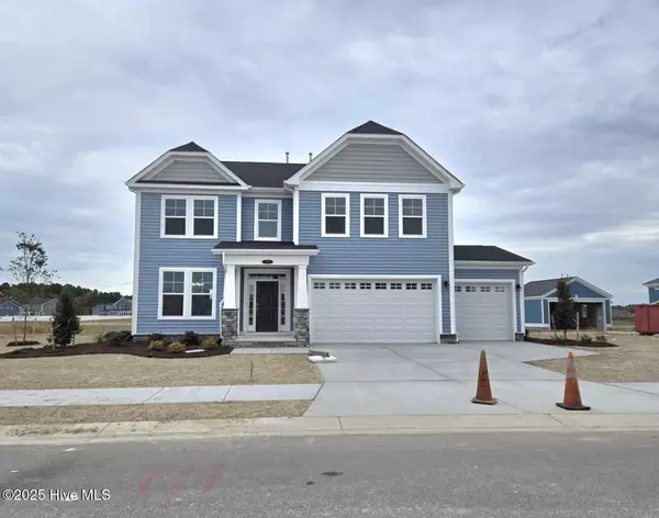 204 Arbormoor LN, Moyock, NC 27958