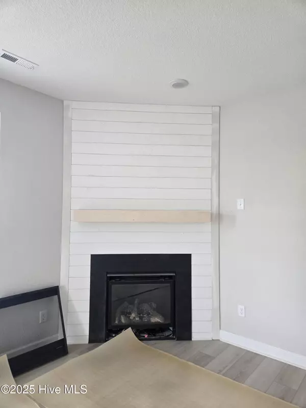 Moyock, NC 27958,204 Arbormoor LN