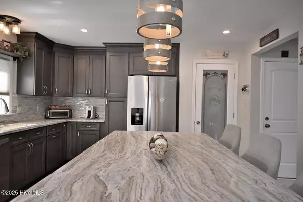 Oak Island, NC 28465,108 E Island DR