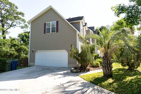 Sneads Ferry, NC 28460,410 Celtic Ash ST