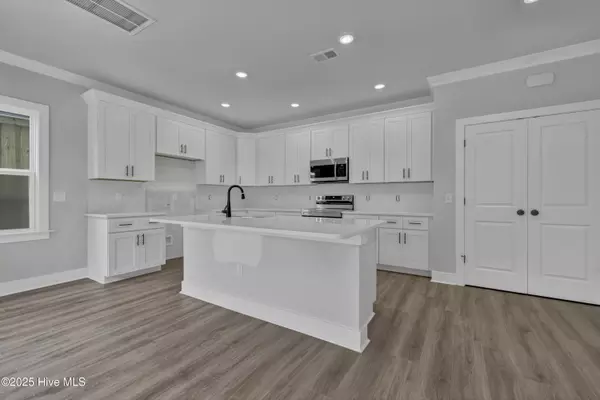 Wilmington, NC 28401,409 Wright ST