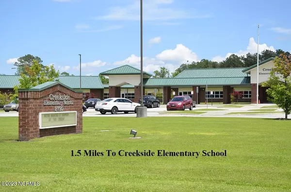 New Bern, NC 28562,2001 Yellowfin DR